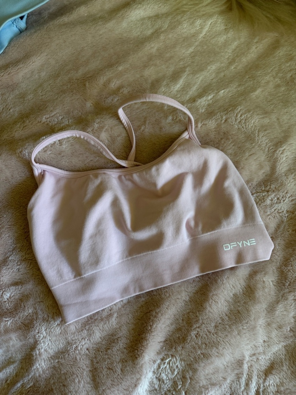 DFYNE Women's sports bra bundle! Pink & Light Blue - Picture 3 of 7
